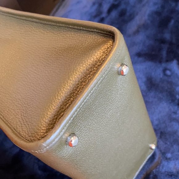 Coach Caryall - Picture 6 of 10